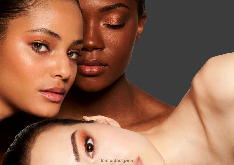 унисекс красота цвят на очите четворка прасковена зора TOM FORD B880D1746