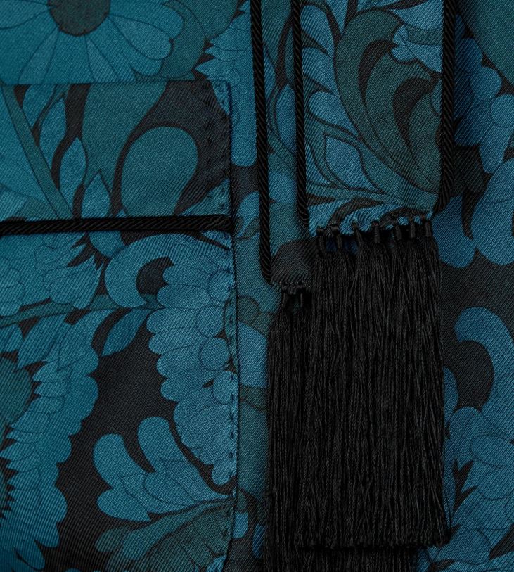 мъже облекло халат с яка с копринен шал индиго TOM FORD B880D579