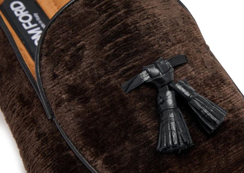 мъже обувки мокасина с пискюли от текстурирано кадифе шоколад TOM FORD B880D634